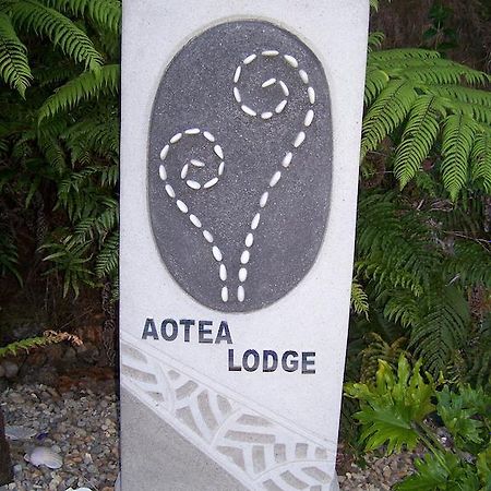 Aotea Lodge Great Barrier Tryphena Exterior photo
